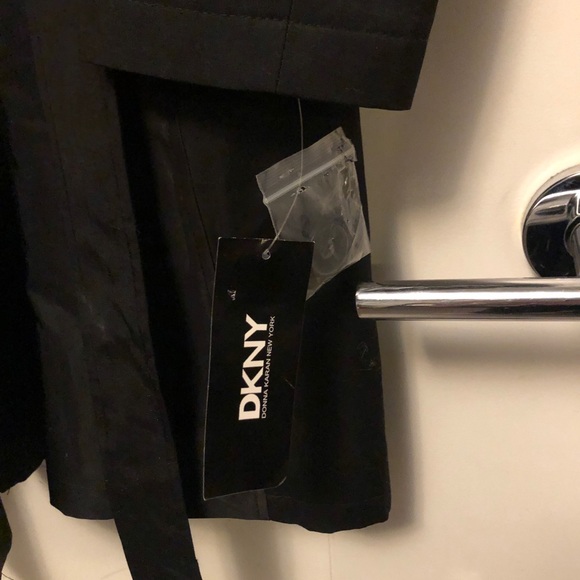 DKNY NWT belted double breasted waterproof coat - Picture 5 of 8